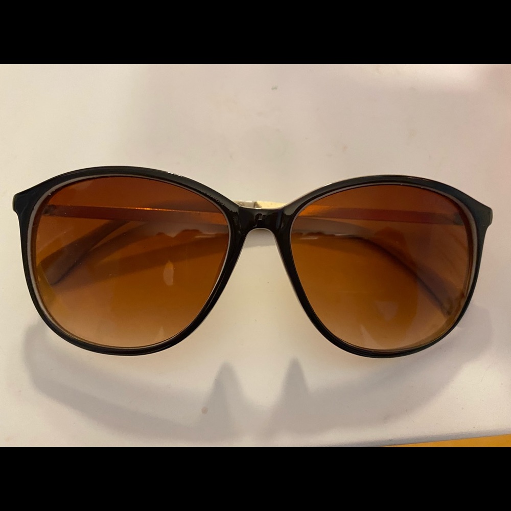 Knock off Chanel Sunglasses